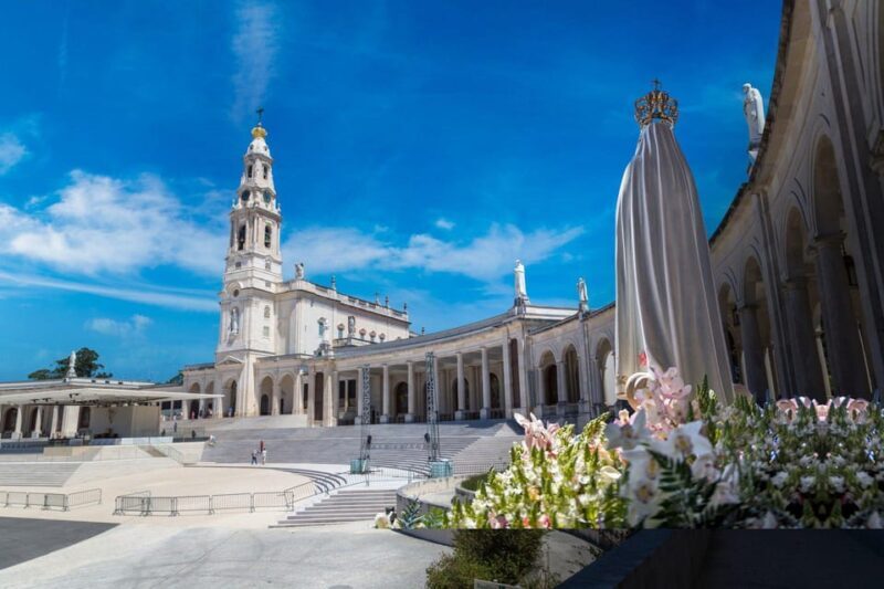 Fátima, Batalha, Nazaré and Óbidos: Day Trip From Lisbon - A Deep Dive Into the Experience