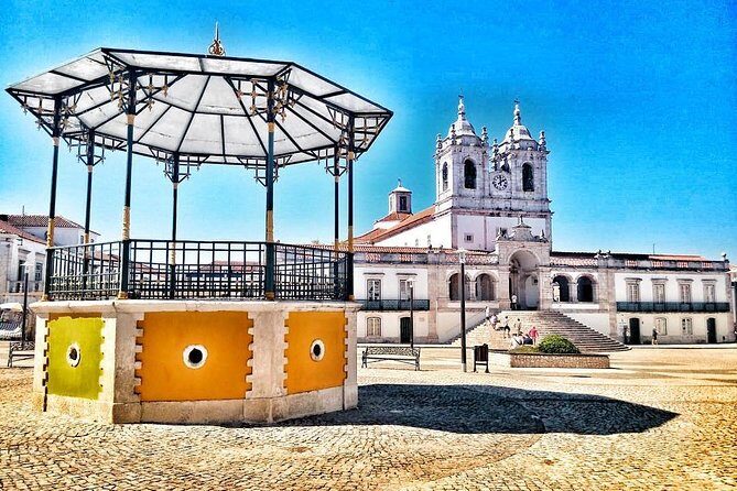 Fátima Batalha Nazaré and Óbidos Private Tour - Exploring the Itinerary in Detail
