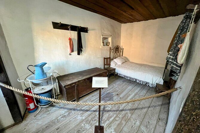 Fátima Private Tour: Shrine, Sacred Path and Shepherds House - What the Reviews Say