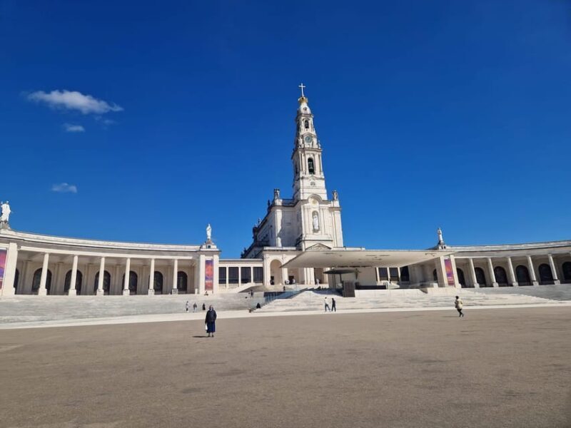 Fatima Sanctuary and Pastorinhos Village Day Trip from Porto - FAQs