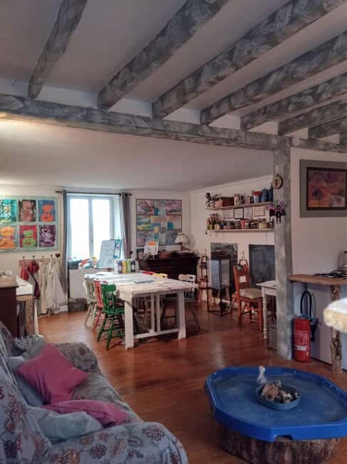 Faux La Montagne : Le Nid d'Art : English art workshops for children - Introducing Le Nid dArt: An Artistic English Experience for Kids