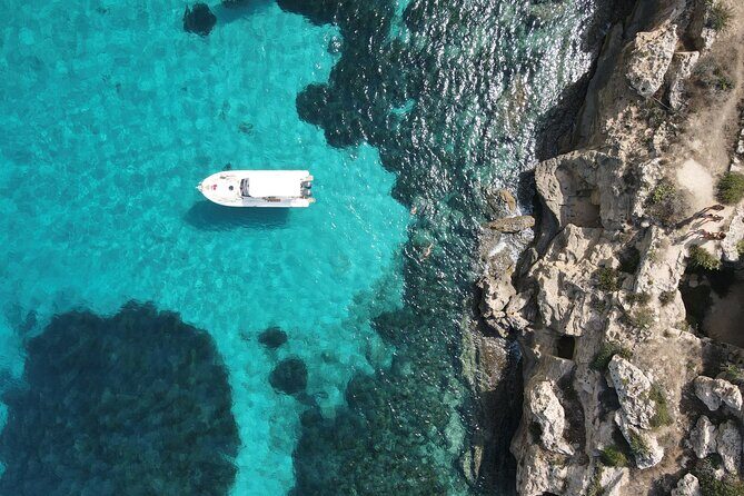 Favignana and Levanzo, Egadi islands tour by boat from Trapani - FAQ