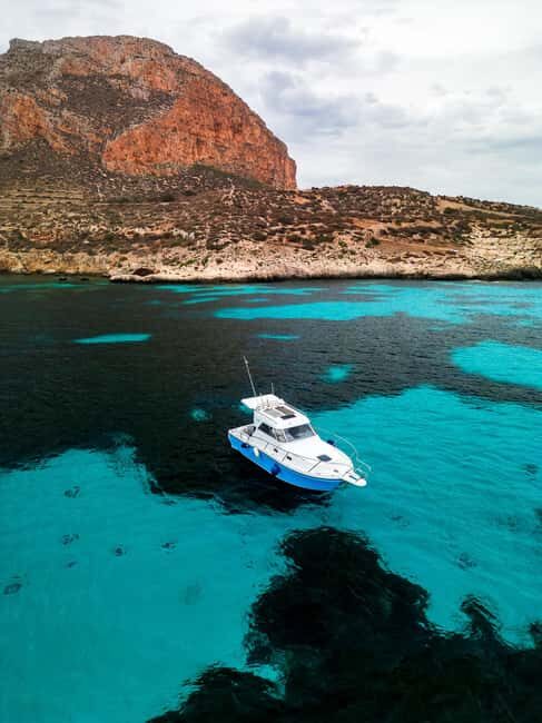 Favignana: shared boat tour with lunch on board - Key Points