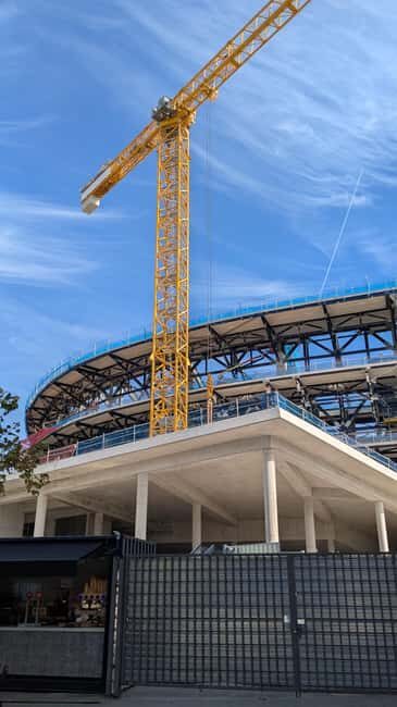 FC Barcelona History Immersive Walking Tour - Beer Included - Who Is This Tour Best Suited For?