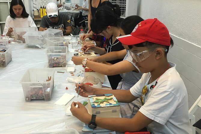 Feel like Gaudí: Barcelona Mosaic Workshop with Tour - The Experience from Past Travelers