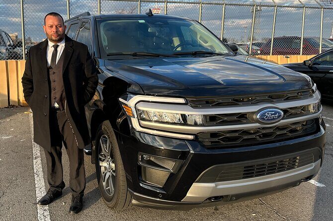 Feeling the difference during your trip to or from airport - Seamless Booking and Service Features