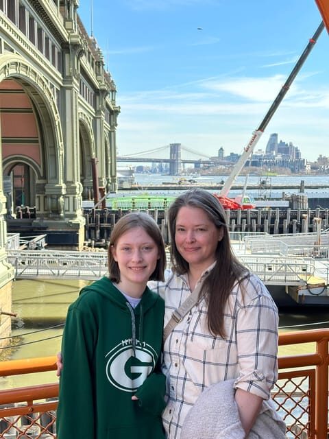 Ferry, Lower Manhattan, SoHo & Midtown grand tour & photos - Summary