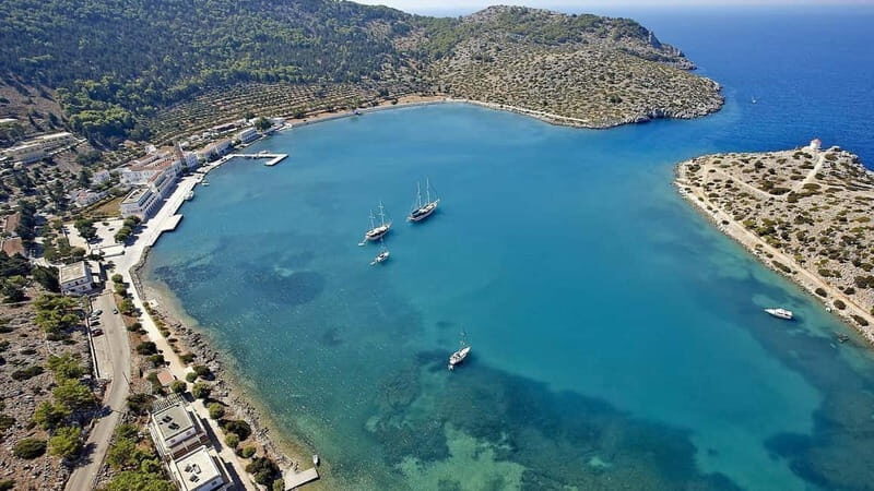 Fethiye: 12 Islands Boat Tour with Lunch and Hotel Transfer - The Experience in Practice