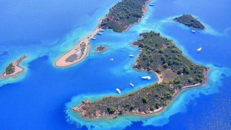 Fethiye: 12 Islands Boat Tour with Lunch and Snorkeling - A detailed look at the experience
