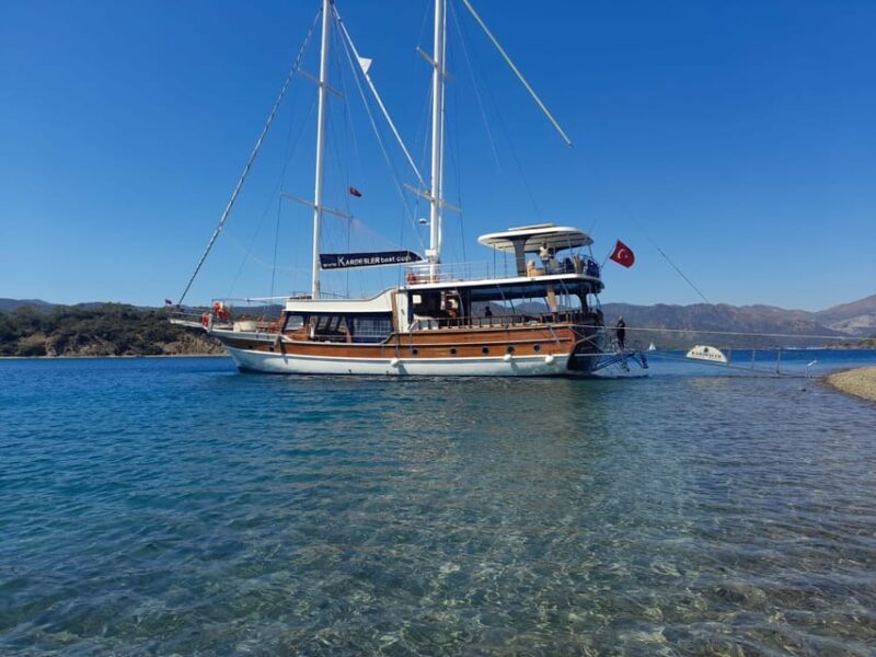 Fethiye: Islands Boat Trip with Lunch and Hotel Transfer - The Sum Up