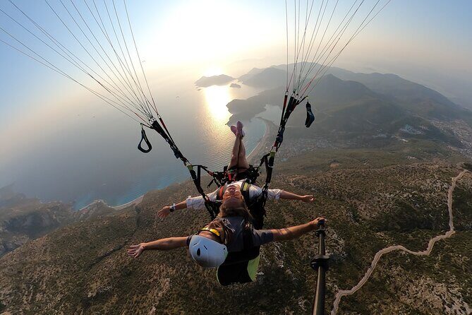 Fethiye Ölüdeniz Tandem Paragliding (Babadag Mountain) - Who Should Consider This Tour