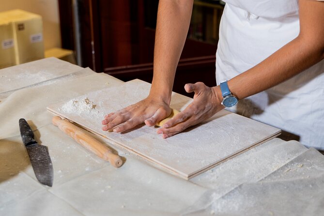 Fettuccine, Ravioli and Tiramisu Pasta Making in Rome - Fettuccine: rolling fresh dough and learning what matters