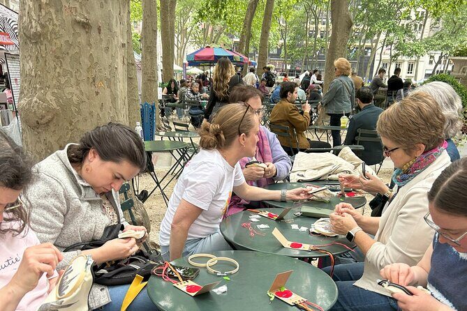 Fiber Arts Field Trip NYC Museum Lunch Embroidery Project - Who Is This Tour Best For?