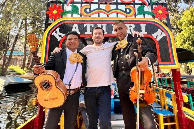 Fiesta Tour in Xochimilco with Tequila in addition Coyoacán and CU - What to Expect From the Transportation and Timing