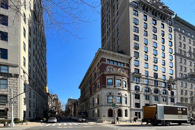 Fifth Avenue Gilded Age Mansions Private Guided Walking Tour - Is the Price Justified?