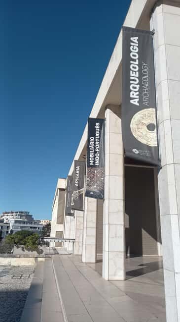 Figueira da Foz: Guided Walking Tour to a coastal town - Key Points