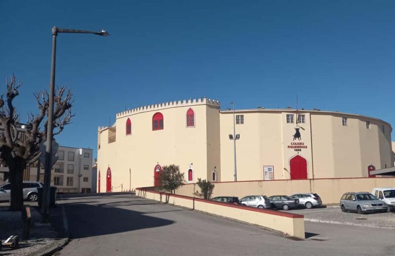 Figueira da Foz: Guided Walking Tour to a coastal town - The Itinerary in Detail