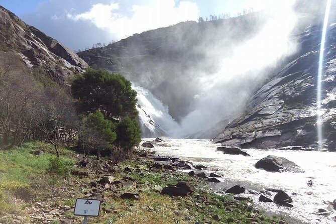 Finisterre and Costa da Morte: The Most Complete Tour of Santiago - Value Assessment: Is $59.26 Actually Good?