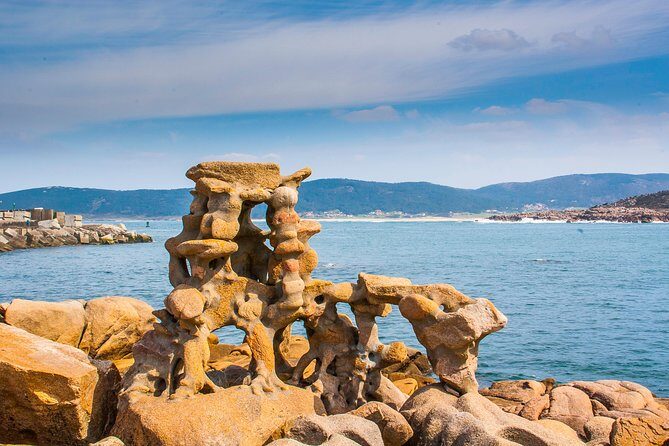 Finisterre & Costa da Morte "Private" day tour from Santiago de Compostela - FAQs