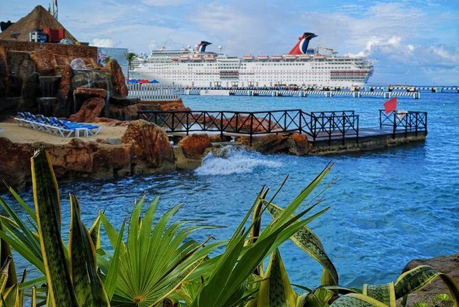 Fish Spa, Beach Break with Lounge Chairs, Umbrellas & Beach Area - Who Is This Experience Best For?