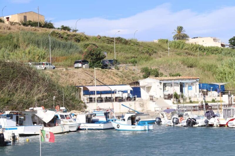 Fishing in Selinunte and lunch with cooking of the catch - A Closer Look at the Selinunte Fishing Tour