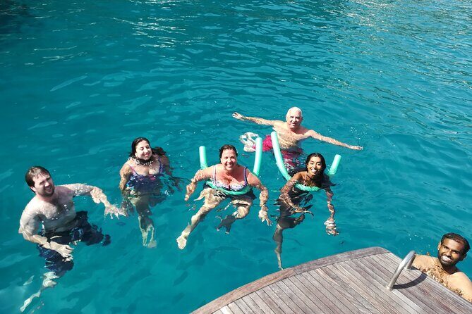 Fishing tour in Capri with lunch on board (semi-private) - FAQ