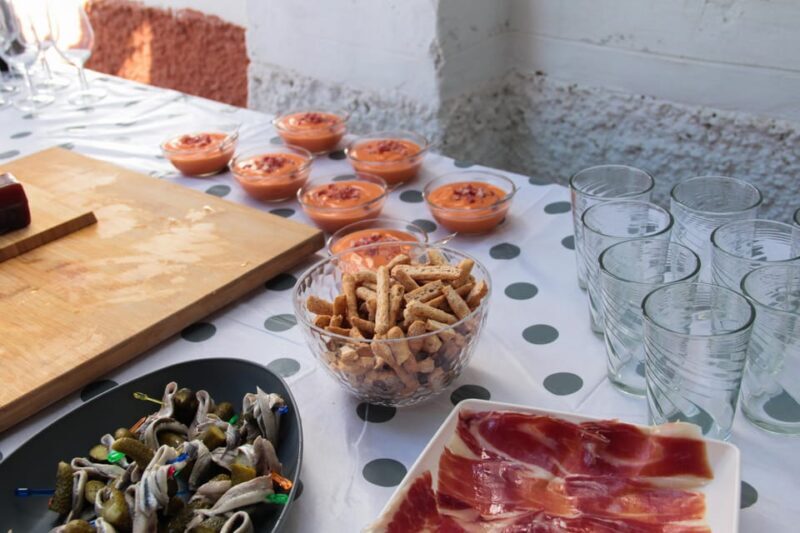 Flamenco for a Day: Guided tour of Seville, workshop and tasting - The Experience in Detail