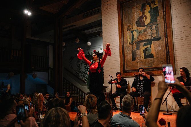 Flamenco Night at Tablao de Carmen with Tasting Menu or Dinner - What to Expect During Your Visit