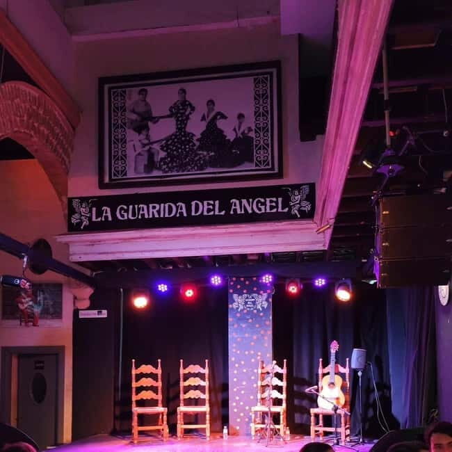 Flamenco Show at La Guarida del Angel with Drink - Who Should Consider This Tour?