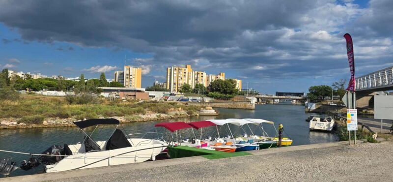 Flaming'O boat rental without a license in Carnon Palavas Montpellier - Key Points