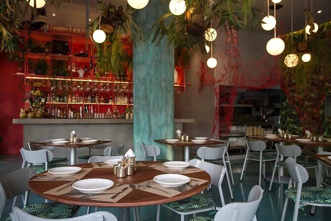 Flavors and Goals Food and Drink Tour with Club America - FAQ