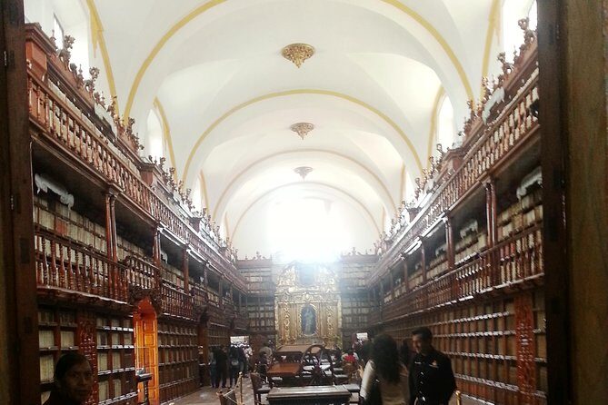 Flavors of Puebla: a culinary journey through history - The Guide and Overall Experience