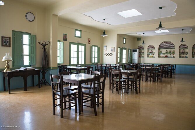 Flavors of Santorini Food and Wine Private Sunset Tour - Final Thoughts: Who Should Consider This Tour?