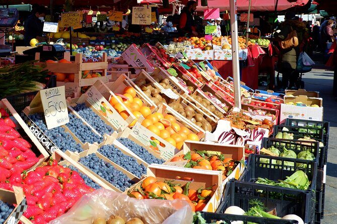 Flavours of Turin Walking Tour - The Guide and Group Size