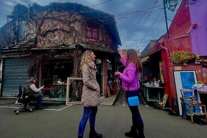 Flea Market Secrets near Montmartre: A Paris Hunt for Treasures - FAQ