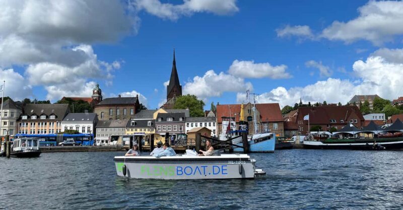 Flensburg: E-Boat rent - Who Should Consider This Experience?