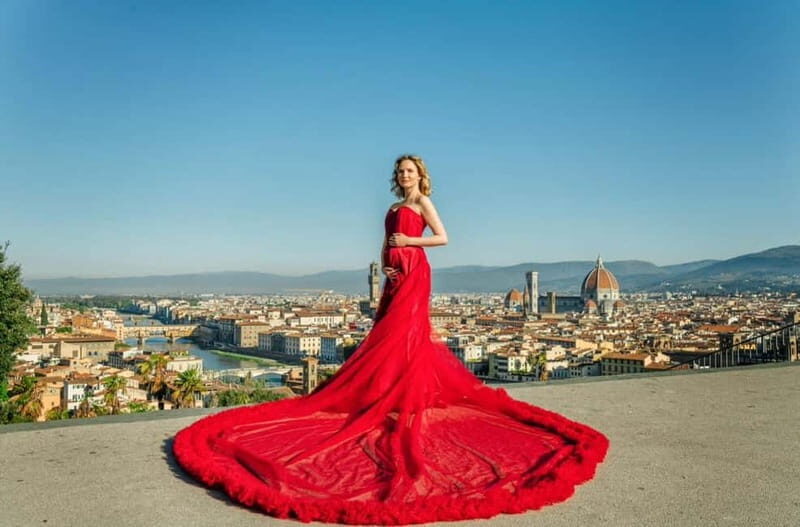 Florence: A photoshoot in luxurious dresses - Who Should Consider This Experience?