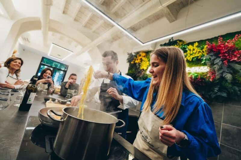 Florence: Art of Pasta Cooking Workshop with Food and Wine - FAQs