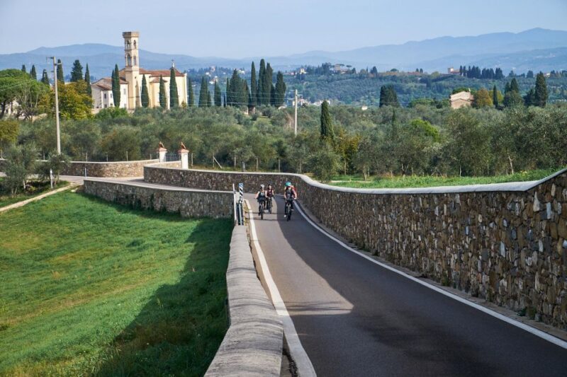 Florence: Chianti E-Bike Tour with Tuscan Lunch & Winery - Who Should Consider This Tour?