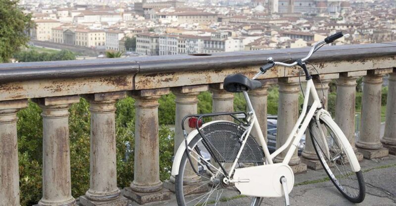 Florence: City Sightseeing Guided Bike Tour - The Experience and Atmosphere