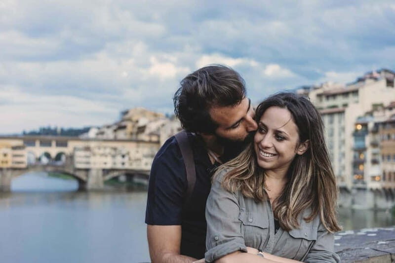 Florence: Classics Photoshoot with Ponte Vecchio Bridge - Practical Details and Considerations