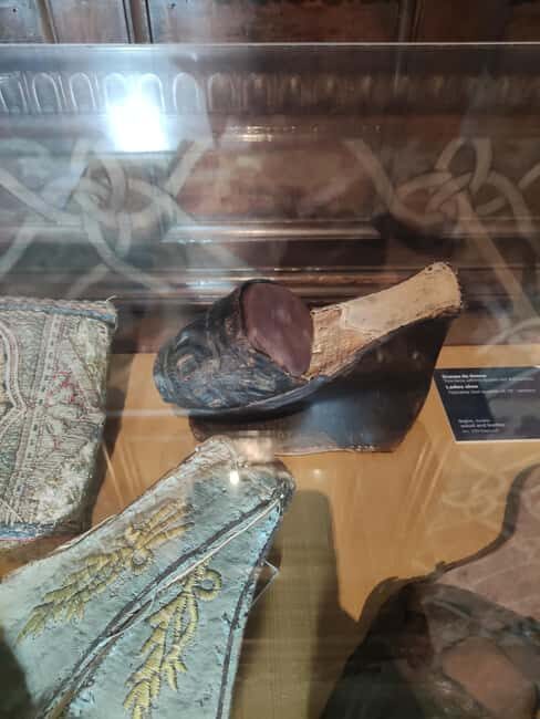 Florence: Explore Medieval Life in an Authentic Home - Frequently Asked Questions