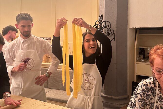 Florence: Flambé Cheese Wheel Truffle Pasta Class & Tiramisù - The Experience: A Deep Dive
