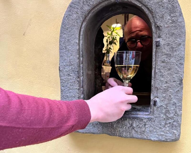 Florence: Food Walking Tour with Local Steak and Tuscan Wine - Wine & Food Pairings