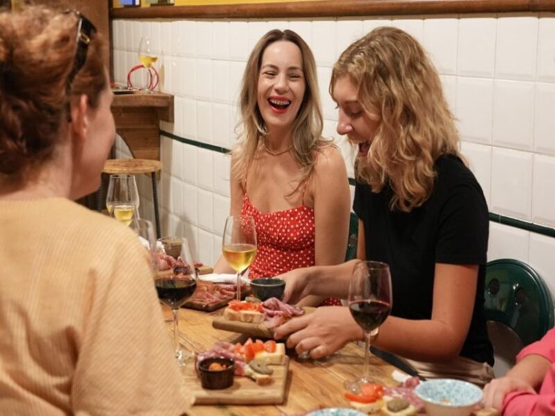 Florence: Food Walking Tour with Local Steak and Tuscan Wine - What the Reviews Say