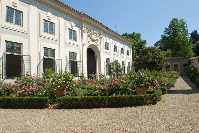 Florence Gardens: the Boboli and the Bardini Gardens Private Tour - A Closer Look at the Gardens and Itinerary