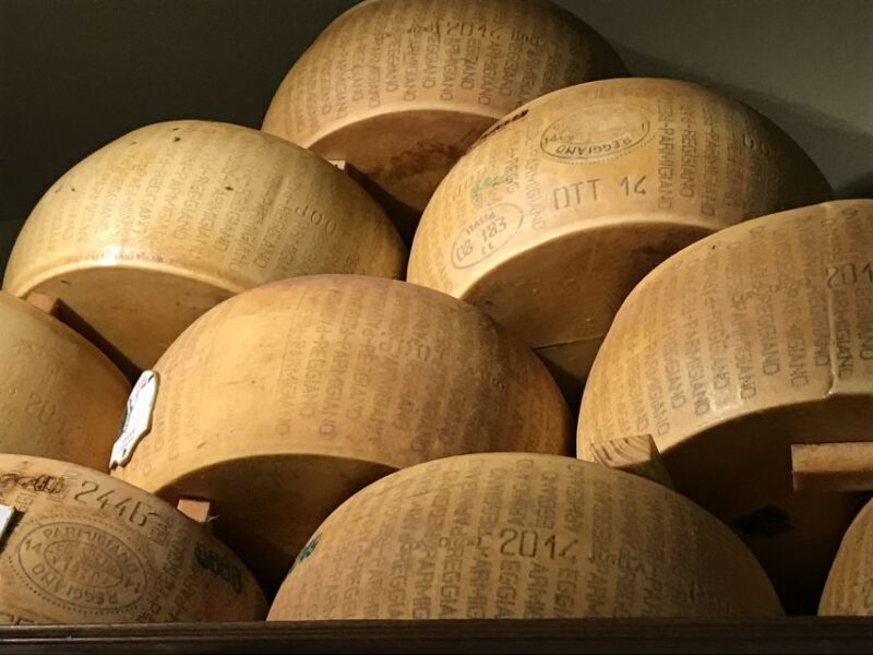 Florence: Guided Food Tour with Fiorentina Steak and Wine - Why This Tour Is Worth Considering