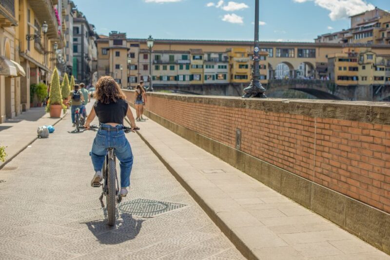 Florence: Guided Tour by E-Bike with Gelato & optional Lunch - FAQs