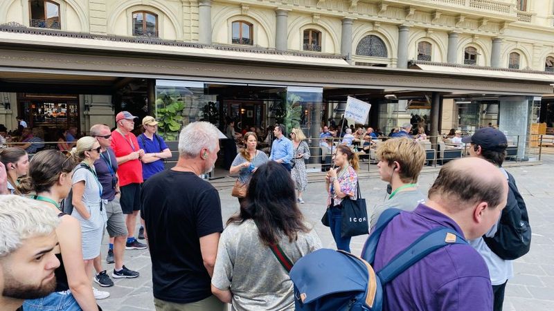 Florence: Guided Walking Tour - Standing on the Steps of Power: Palazzo Vecchio’s Area