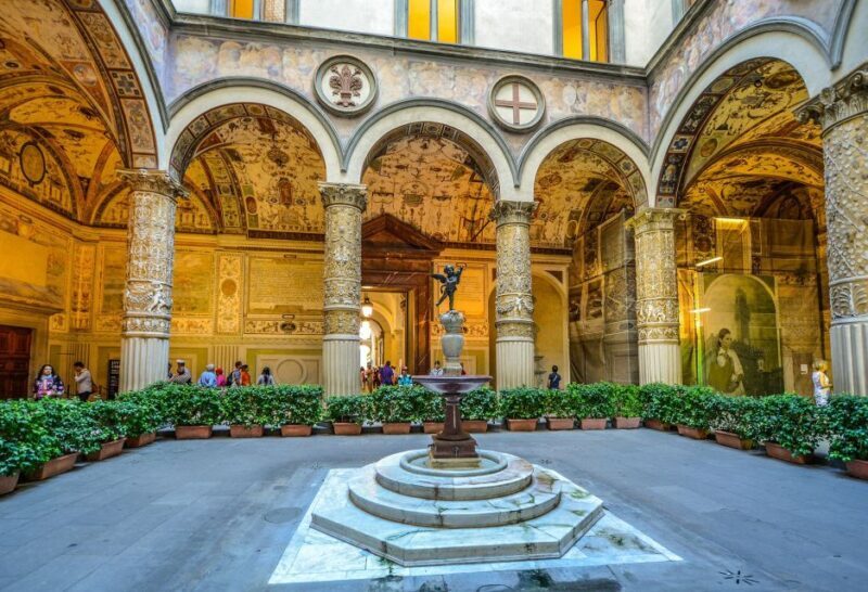 Florence: History Walking Tour with Wine Tasting - Who Should Consider This Tour?
